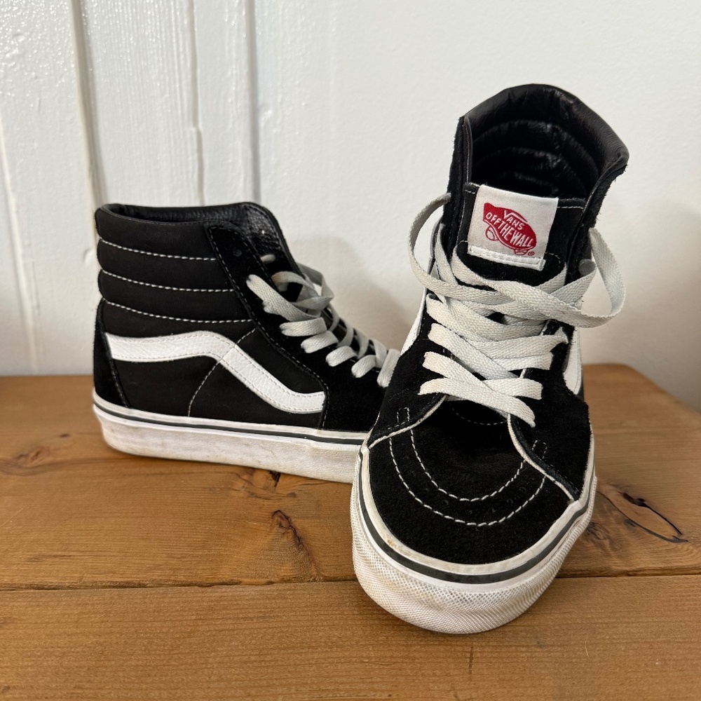 Vans Sk8-Hi Shoe